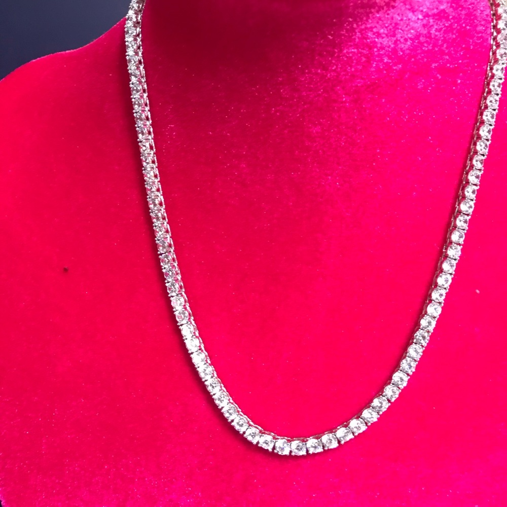 Sterling faux diamond  🌺.925